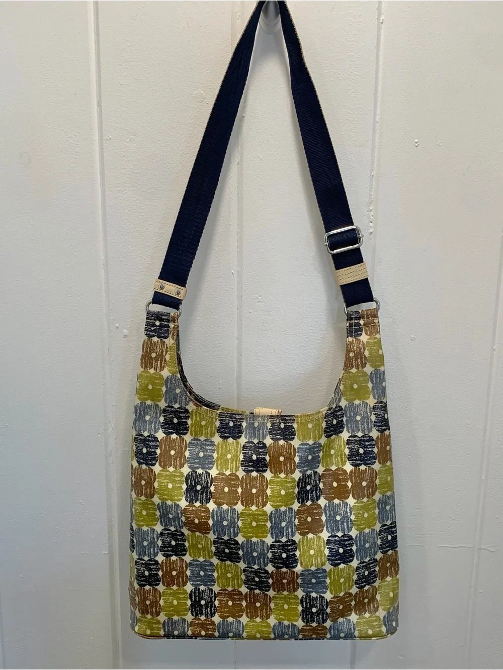 Orla Kiely Lg.  Messenger Crossbody Bag Textured Flower Moss Print Canvas Coated